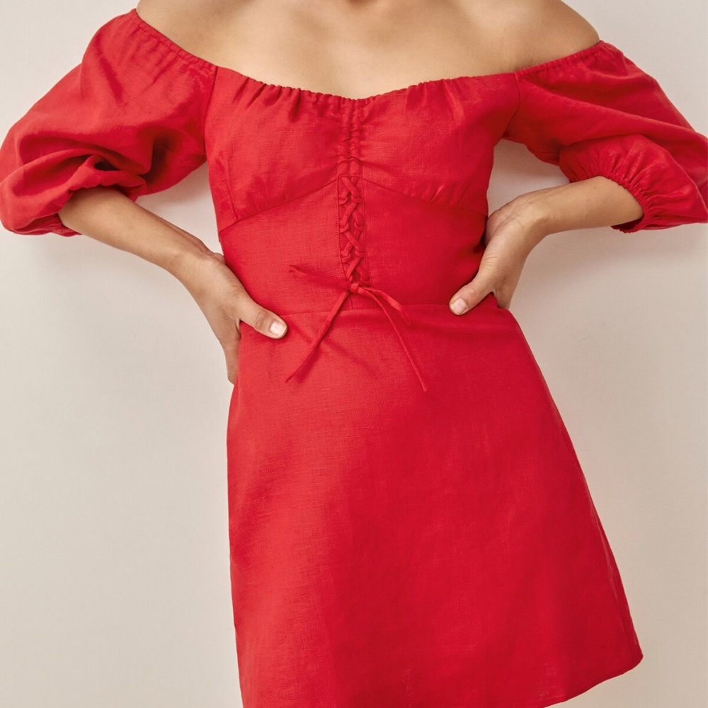 NWOT Reformation Kathryn Cherry Linen Dress